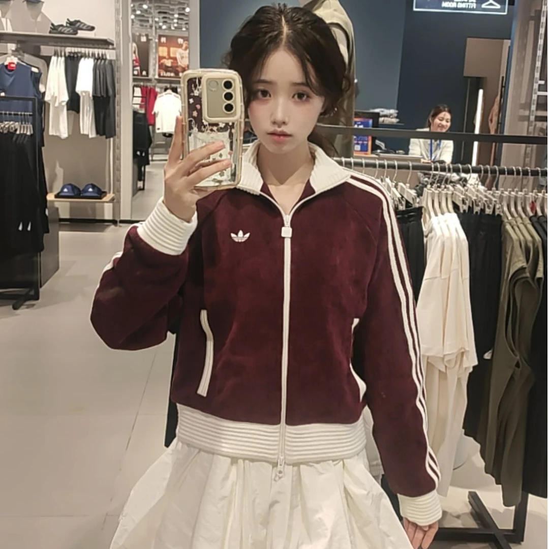 adidas三叶草女子秋冬穿搭时尚休闲百搭短款拼色针织外套KS0400