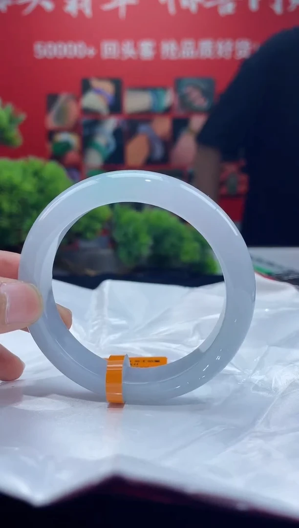 翡翠手镯未镶嵌13手镯