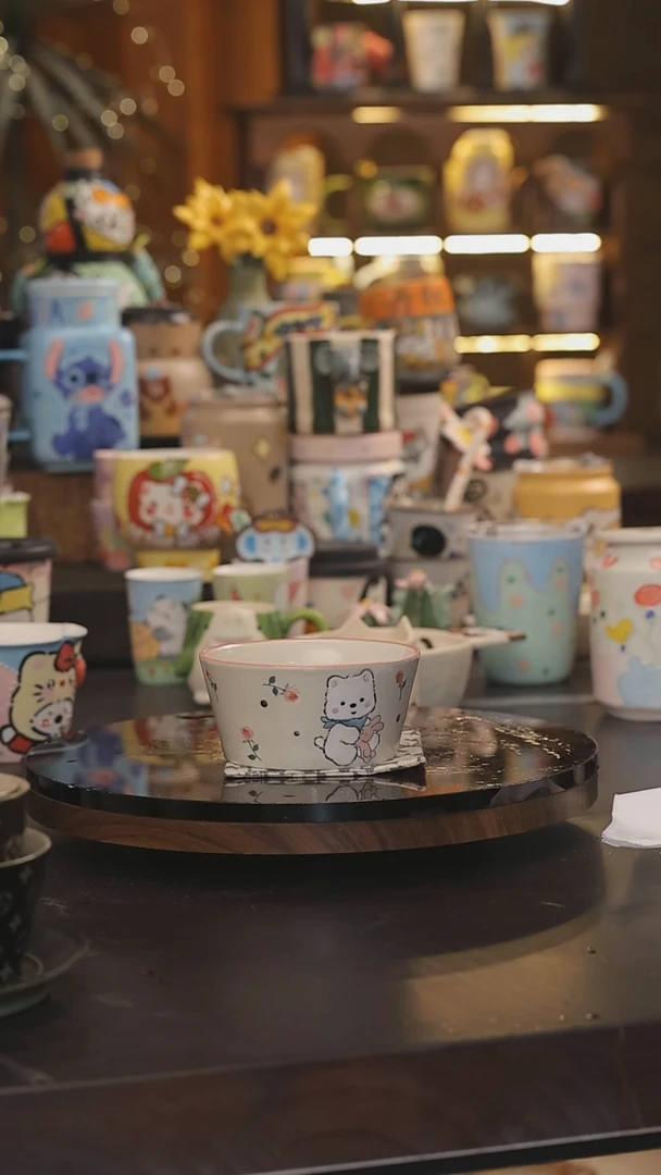 景德镇釉下彩绘设计师款式陶瓷