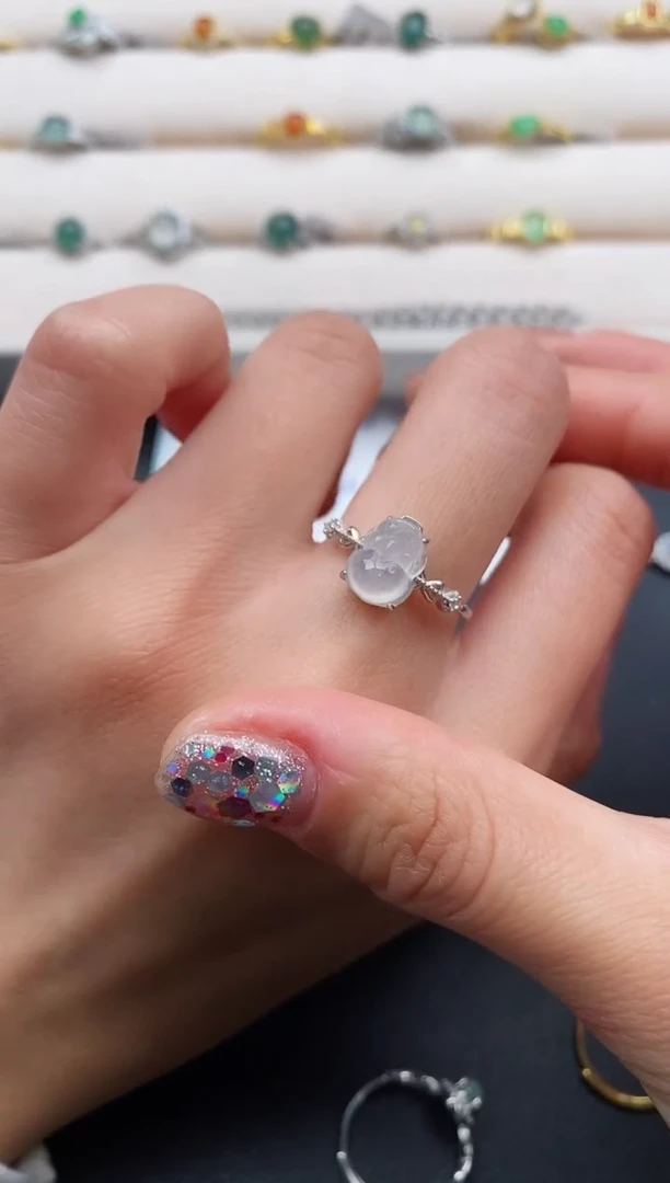 银S925镶嵌戒指翡翠666666+3