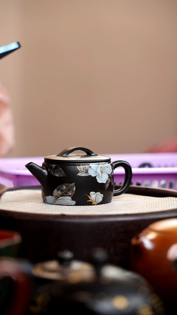 茶壶紫砂捂灰朱泥银牡丹汉瓦