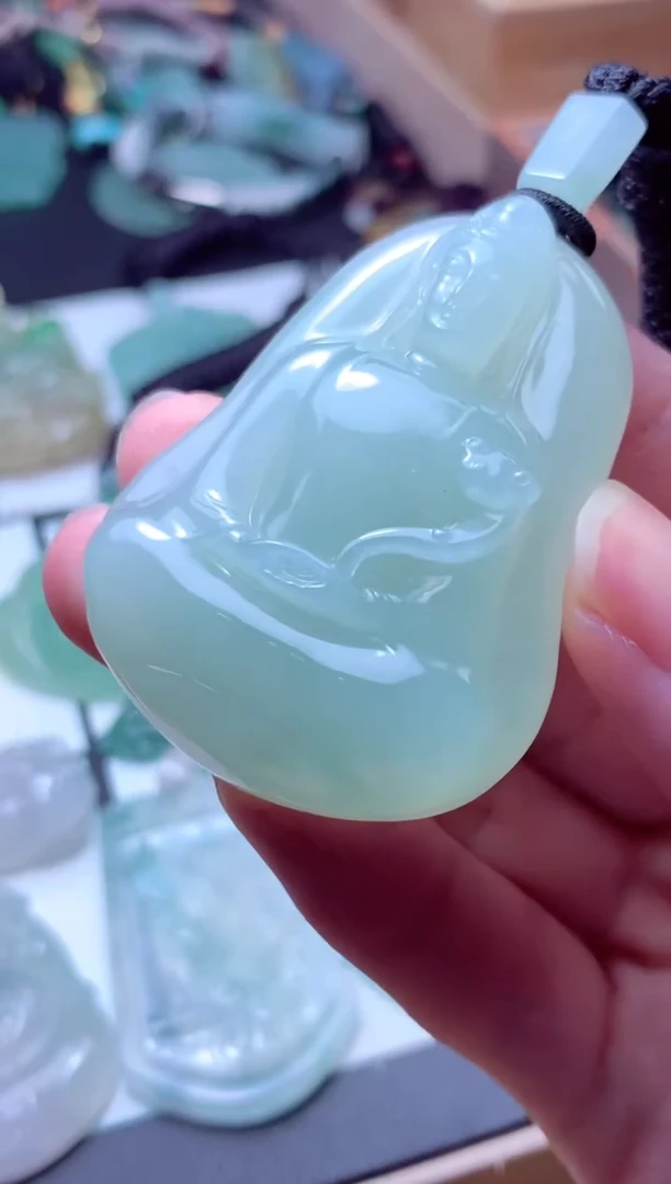 颈饰未镶嵌翡翠天然A货翡翠