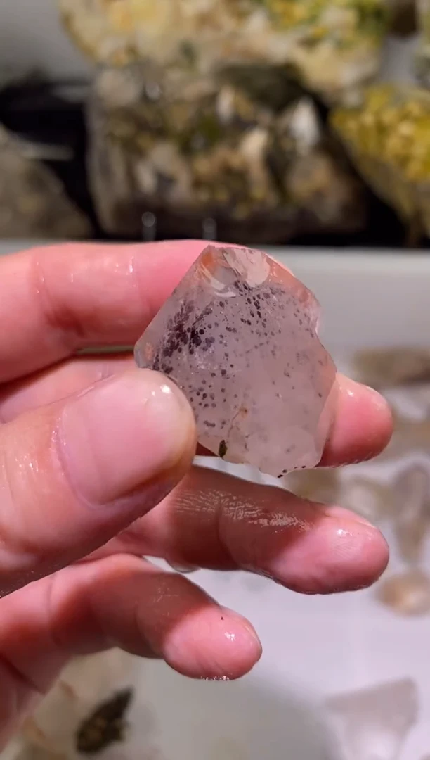 未镶嵌珠宝半成品水晶82号四川超七花园水晶