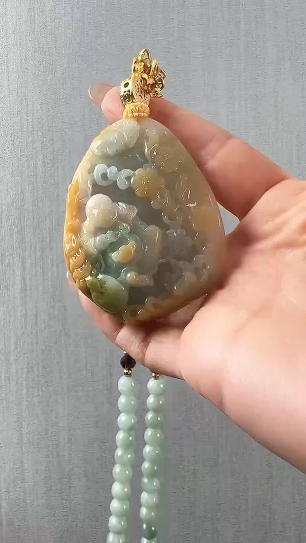 颈饰未镶嵌翡翠佛公