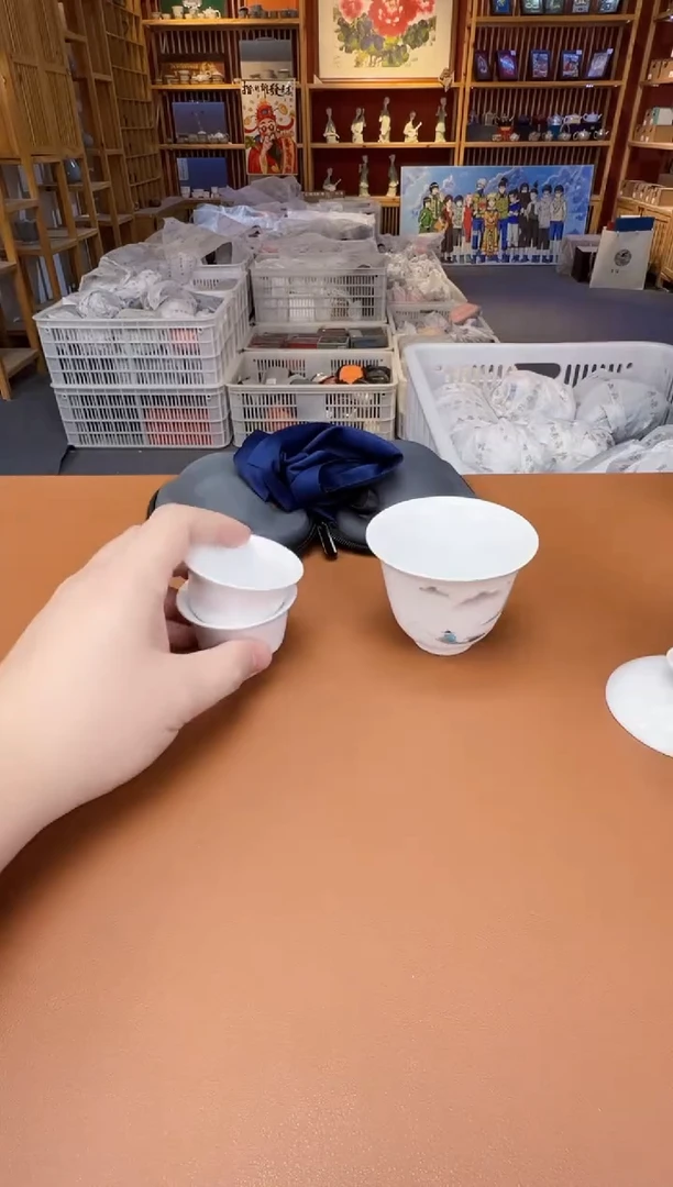 【闪购商品】瓷片瓷制品S11111111111