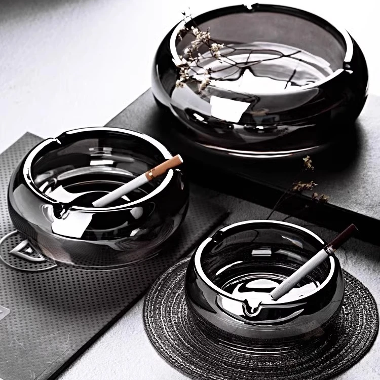 时尚玻璃烟灰缸高端大气上档次办公室家用客厅商用高级感创意烟碟