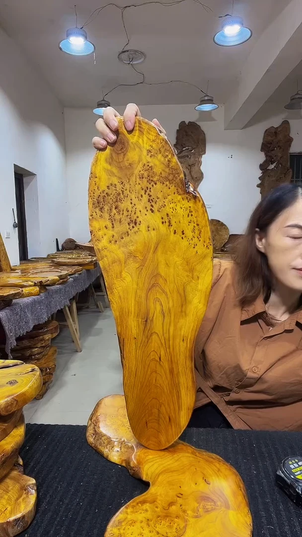 香杉木不*劲香杉枯木榴