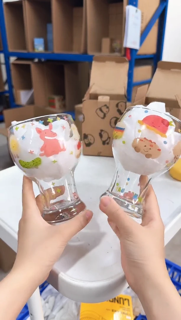 瓷片动物和蛋糕啤酒杯两只装