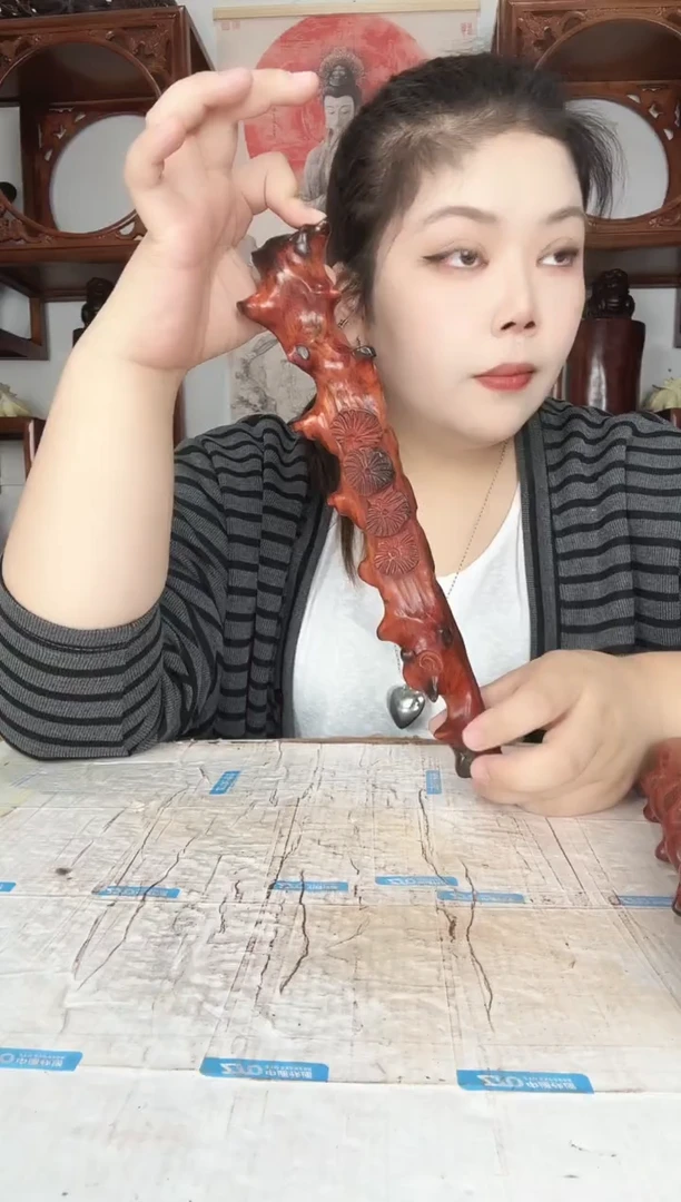 非洲紫檀（红花梨）江***家20