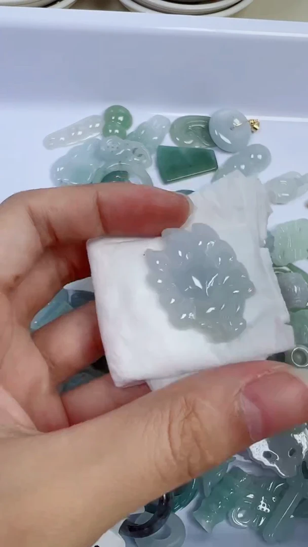 散珠翡翠90号链接，A货翡翠