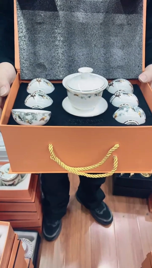 【闪购商品】杯鸿辉家品牌瓷器，京东包邮！