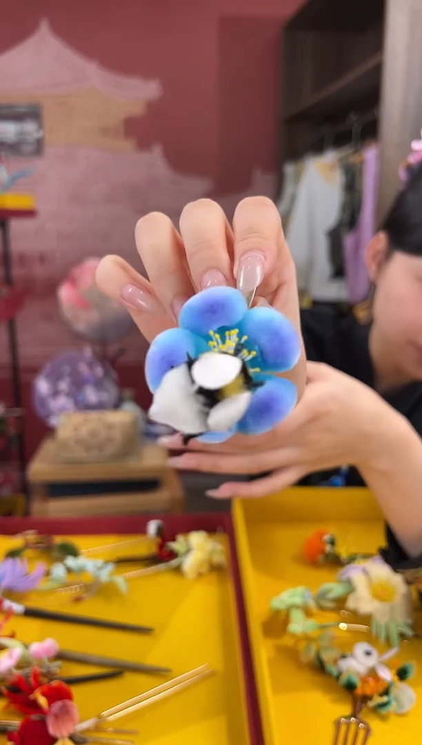 【闪购商品】刺绣非遗绒花（发饰）