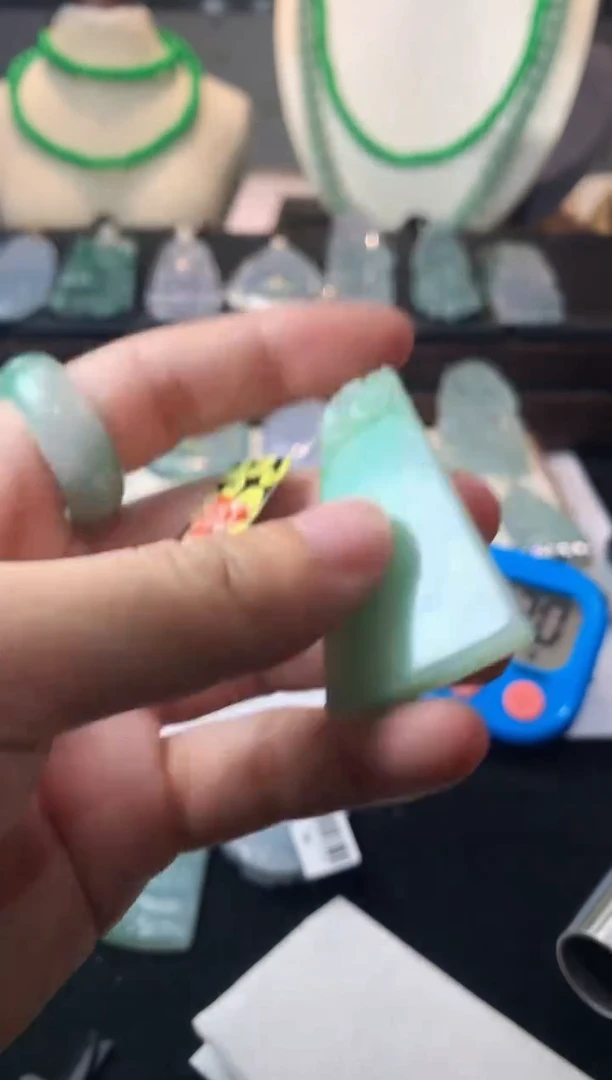 未镶嵌定制翡翠微***^毛货不退不换