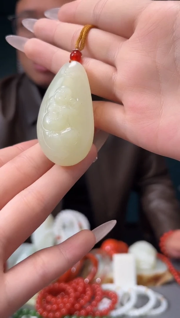 【闪购商品】和田玉颈饰未镶嵌吊坠