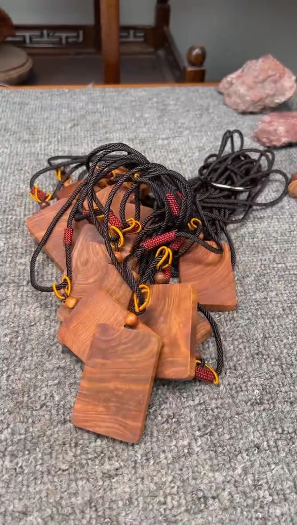 柏木（崖柏）461平安无事牌 到手一个