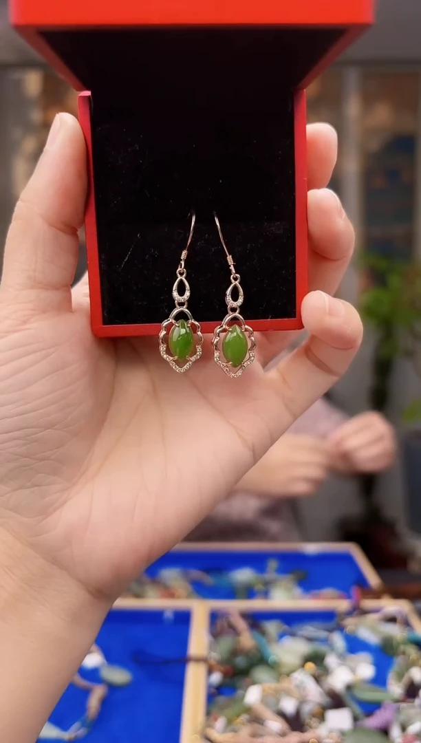 和田玉未镶嵌挂件拍一发一多样性发货