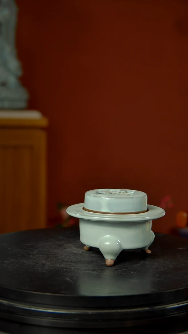 摆件大宋官窑钧瓷万福香薰