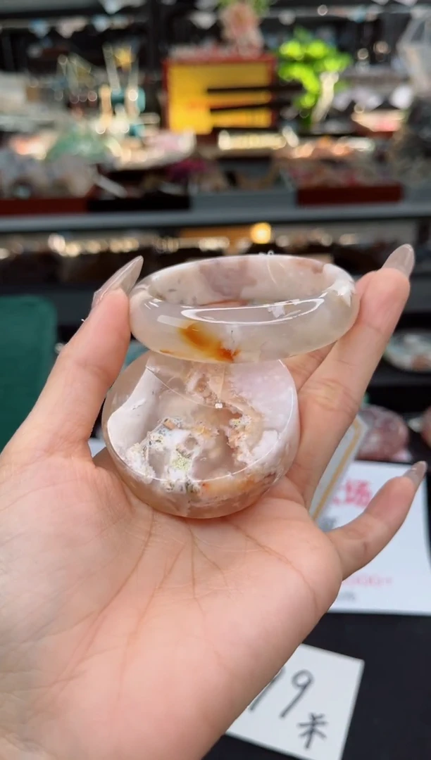 【闪购商品】石英质玉手镯未镶嵌54圈口（不退不换）1410528