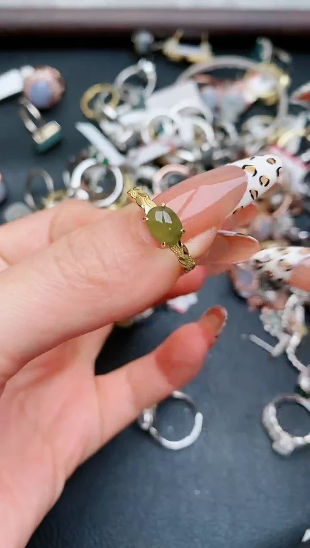 翡翠戒指银S925镶嵌...