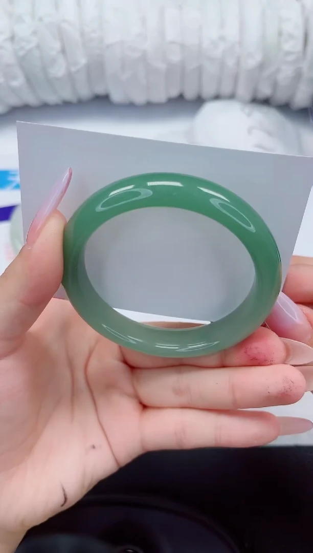 石英质玉手镯未镶嵌132-54/55