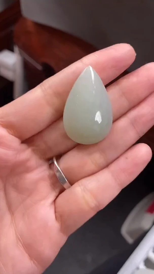 颈饰未镶嵌和田玉和田玉水滴吊坠