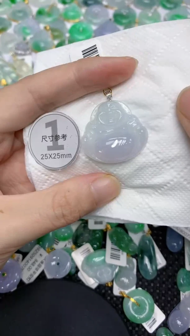 颈饰18K金镶嵌翡翠111111