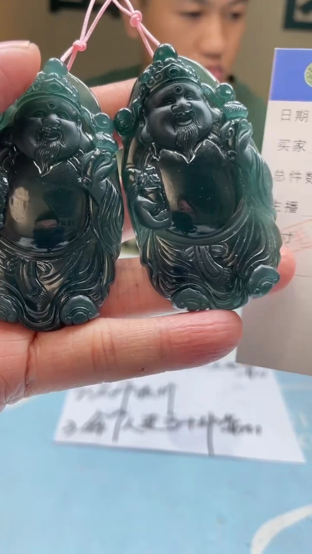 未镶嵌定制翡翠量**行-毛货-不退不换-多样性-发两个