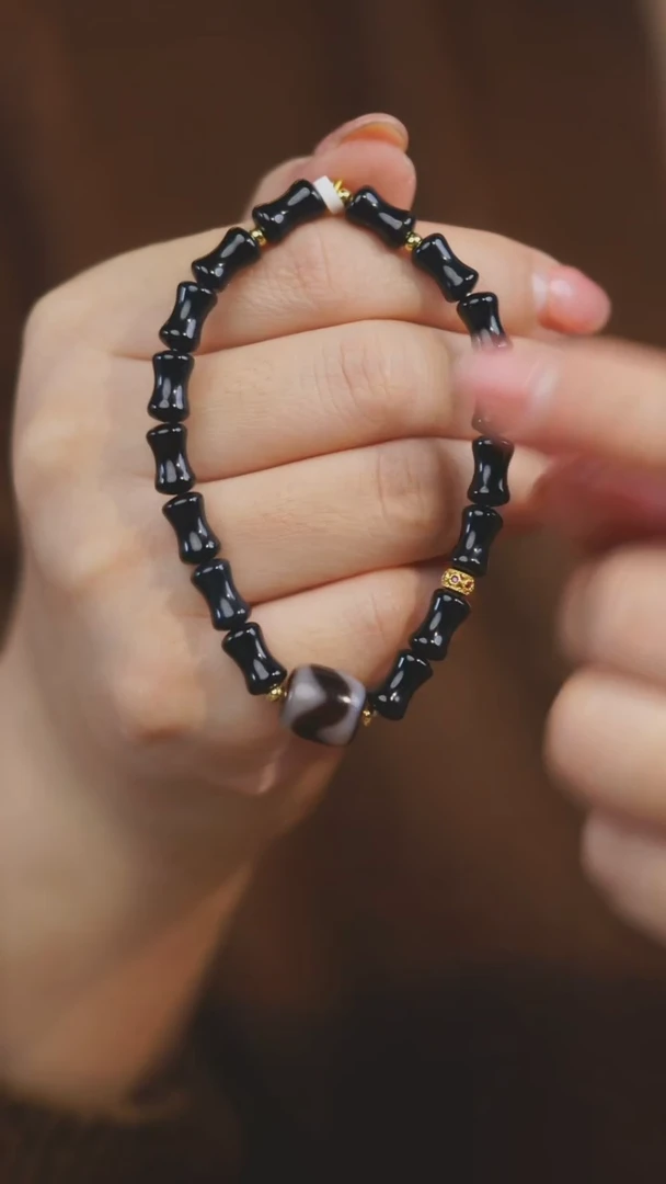 【闪购商品】玛瑙/玉髓手串未镶嵌多样性发一