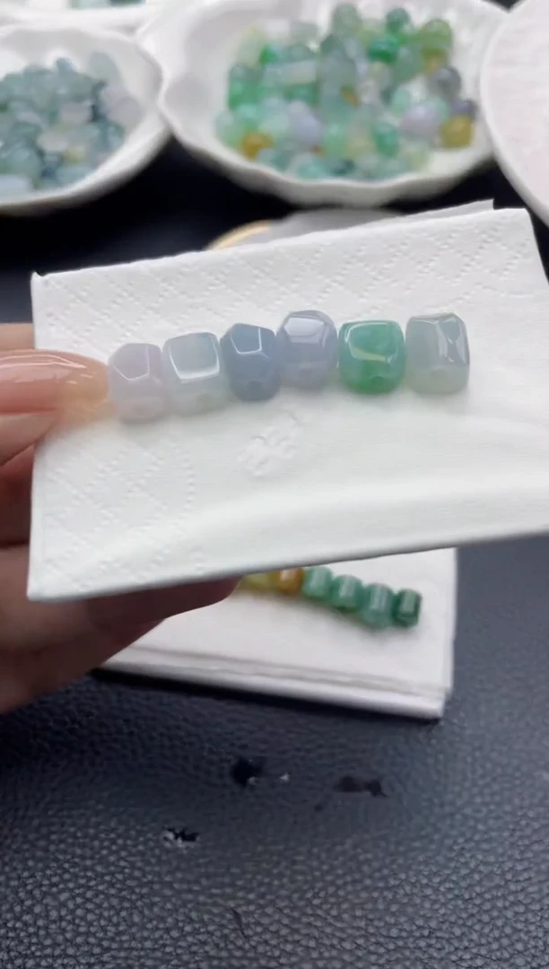 【闪购商品】定制翡翠未镶嵌69621111