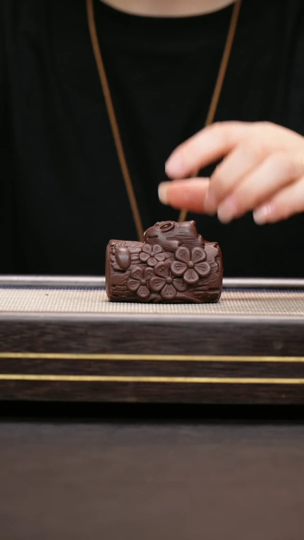 茶壶紫砂紫泥  树桩盖置