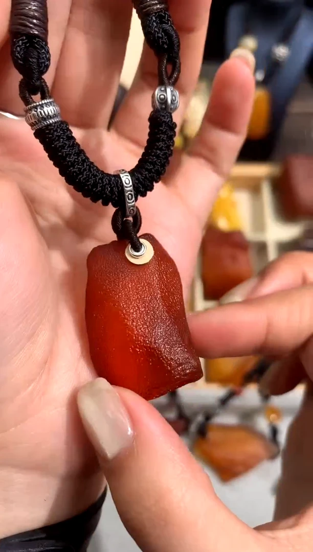 【闪购商品】蜜蜡裸石未镶嵌似玉