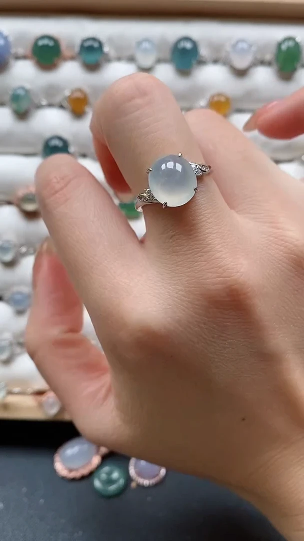 【闪购商品】翡翠戒指银S925镶嵌一物一证一礼盒