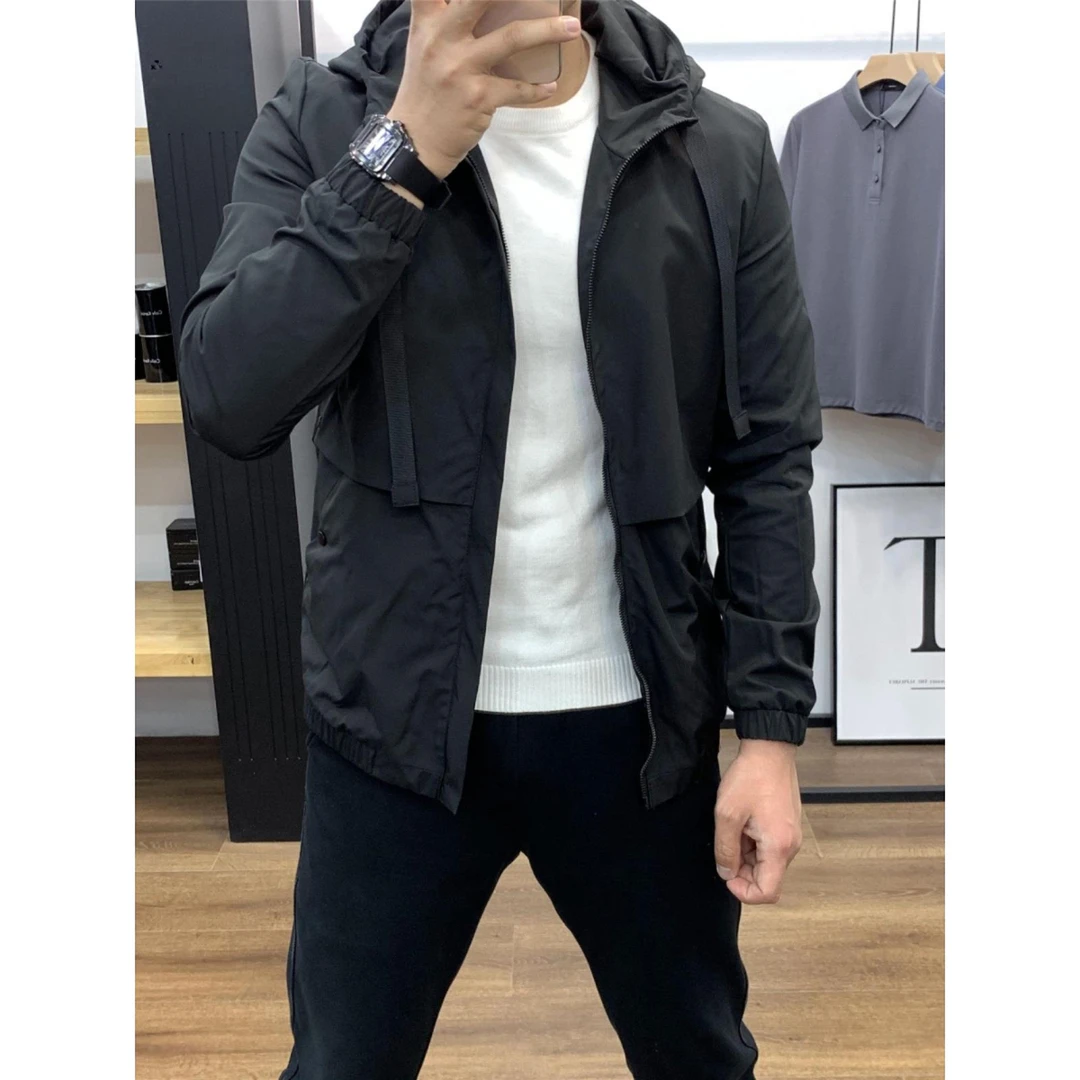 男士户外防风大码夹克2025冬季时尚休闲连帽外套潮流百搭冲锋衣