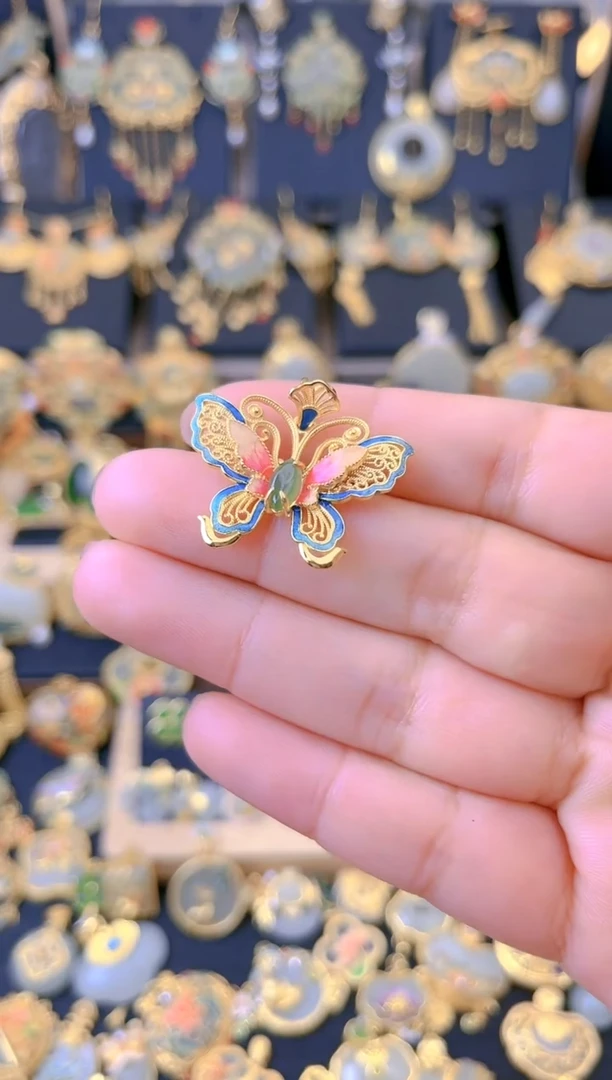 【闪购商品】和田玉吊坠银S925镀金镶嵌花丝镂空蝴蝶吊坠