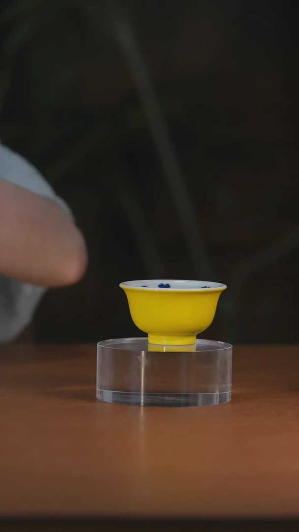 帝王黄内绘鲑鱼压手杯