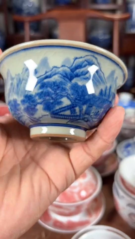 柴窑青花山水纹压手杯杯