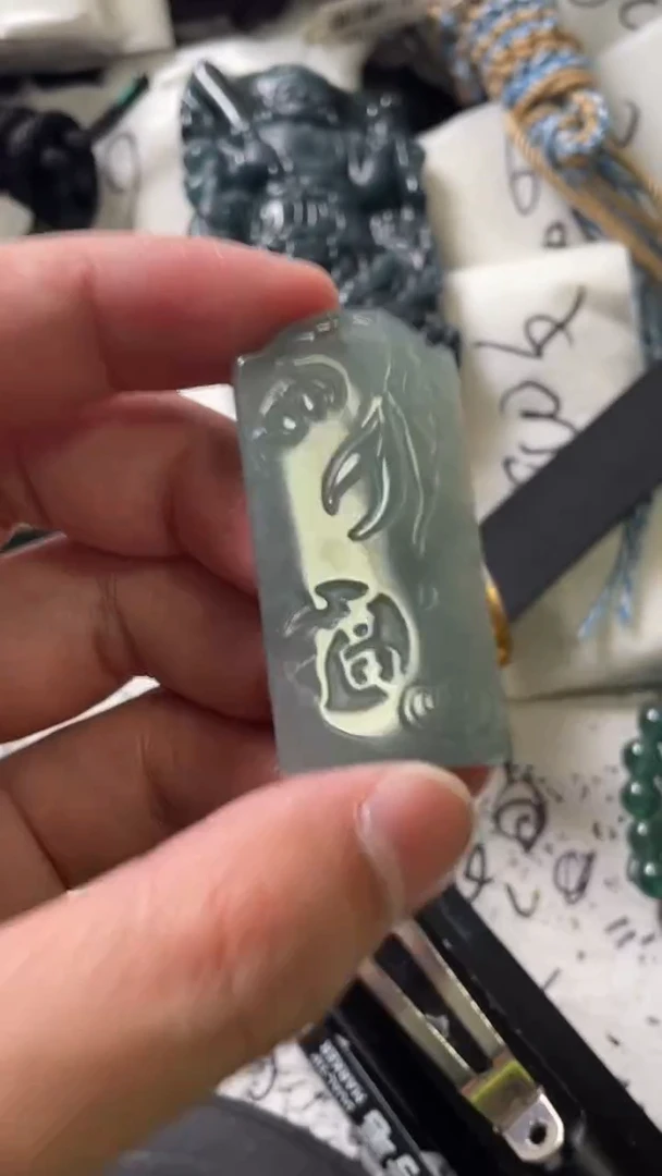 颈饰未镶嵌翡翠888