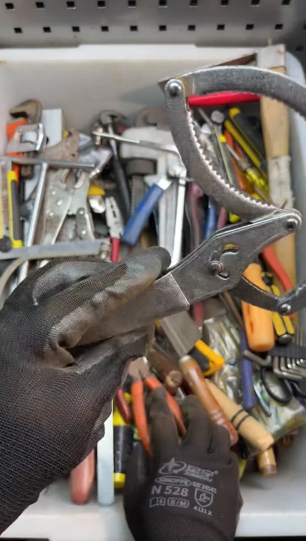 镁政****车阿古工具工具工具