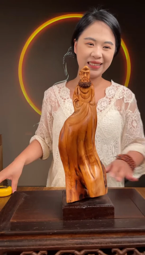 柏木（崖柏）手工摆件,先抢先得!编号:11