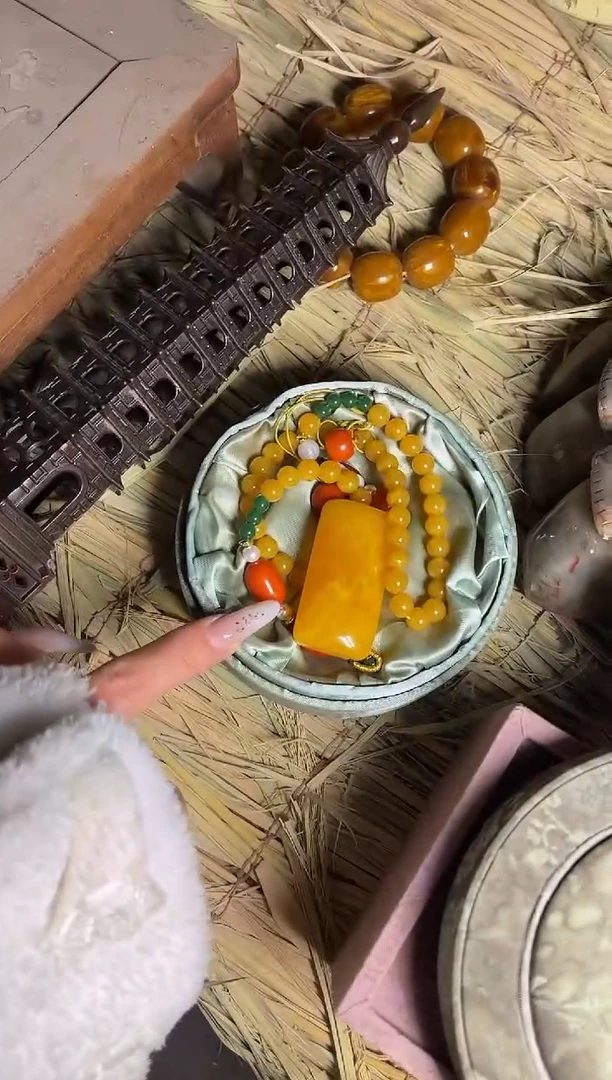 【闪购商品】蜜蜡颈饰未镶嵌雅琪精品专属链接5