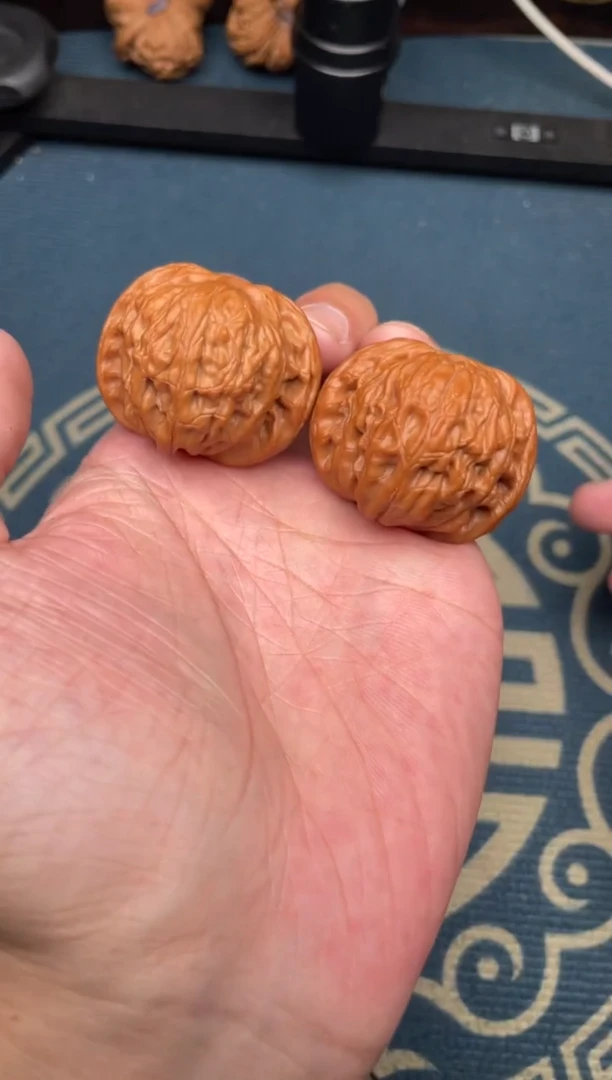 文玩核桃吊坠磨盘全品38+