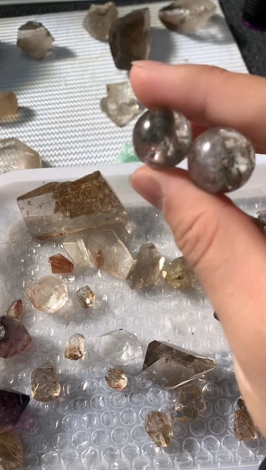 【闪购商品】水晶.未镶嵌屁桃，水晶