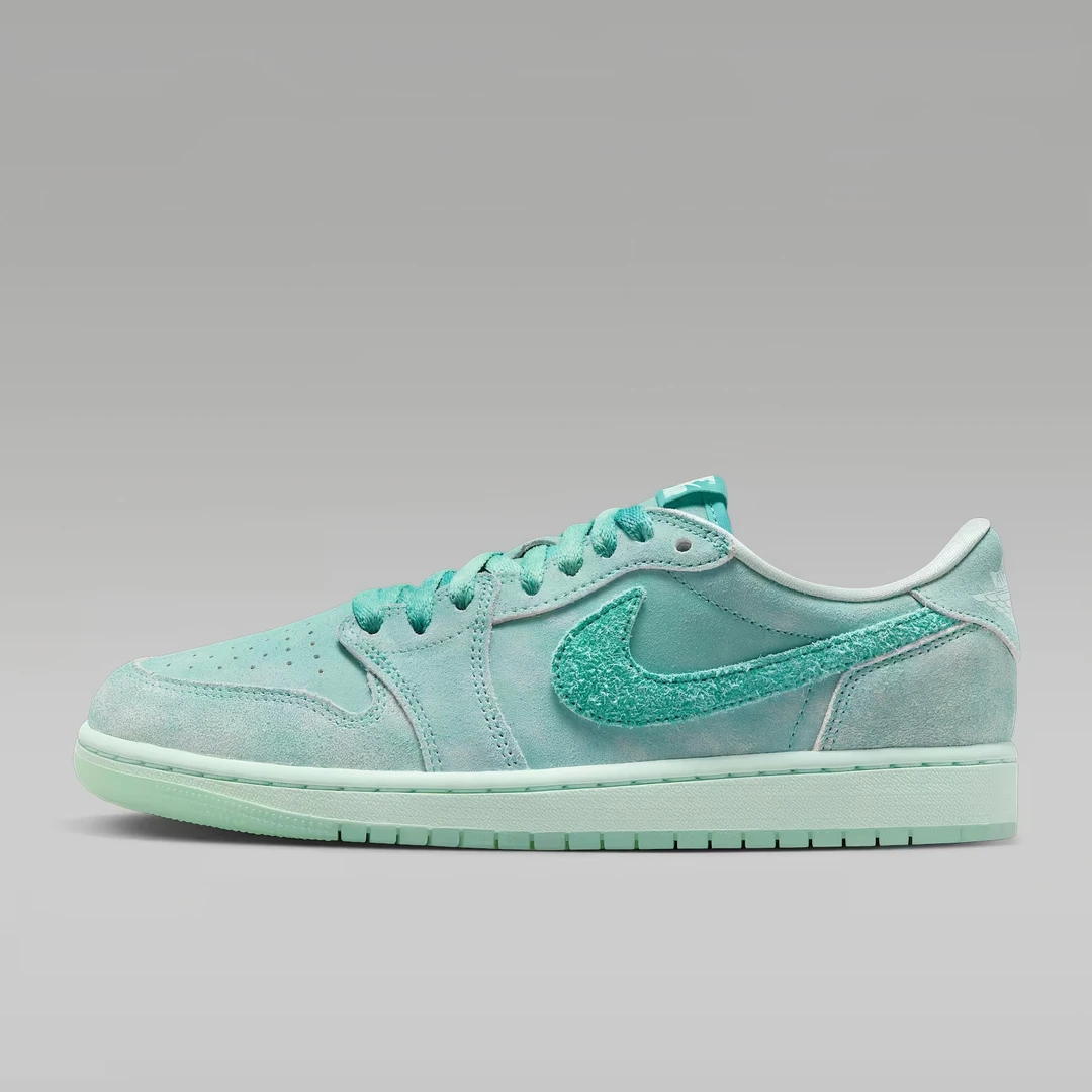 NIKE/耐克流光风 官方AJ1OG女子蒂芙尼绿低帮休闲鞋 HQ8111-300