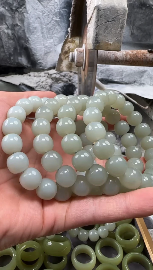 和田玉未镶嵌颈饰手串多样性拍一发一件