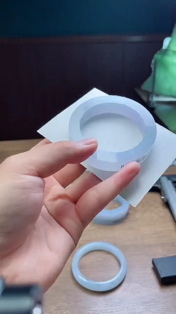 未镶嵌手镯定制翡翠用****0定制