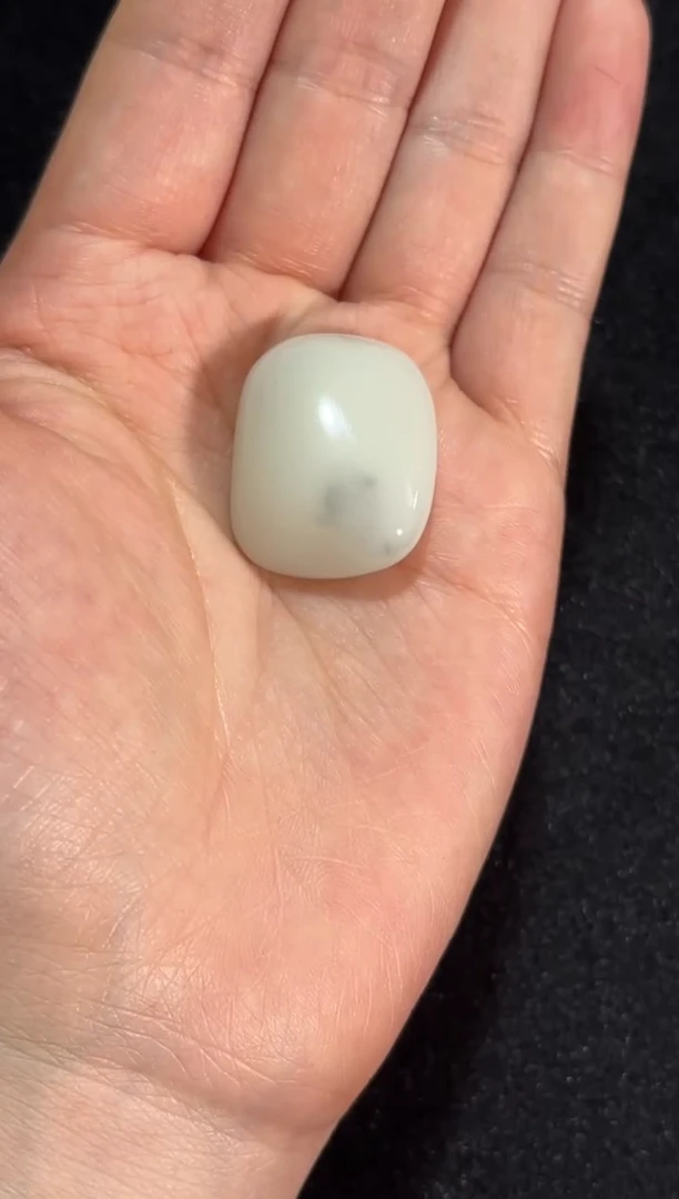 和田玉未镶嵌吊坠(赠链)新疆和田玉微色差米达吊坠