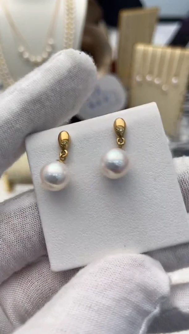 18K金镶嵌耳饰海水珍珠小金豆