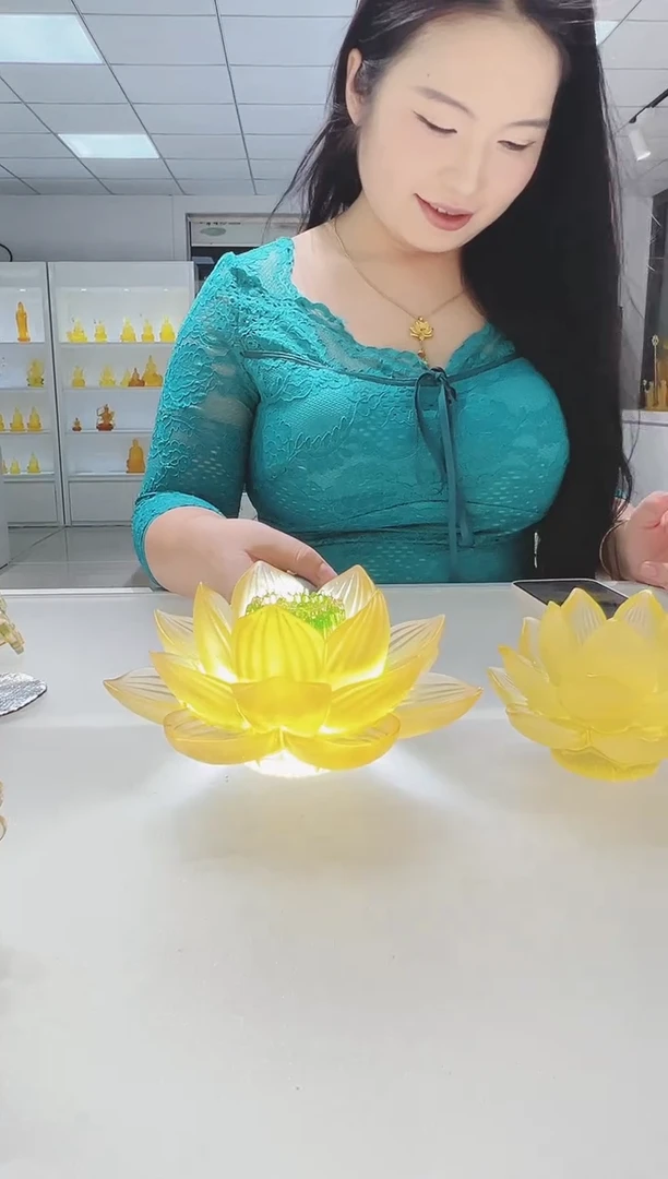手工艺品琉璃小***藏古法琉璃18cm莲花