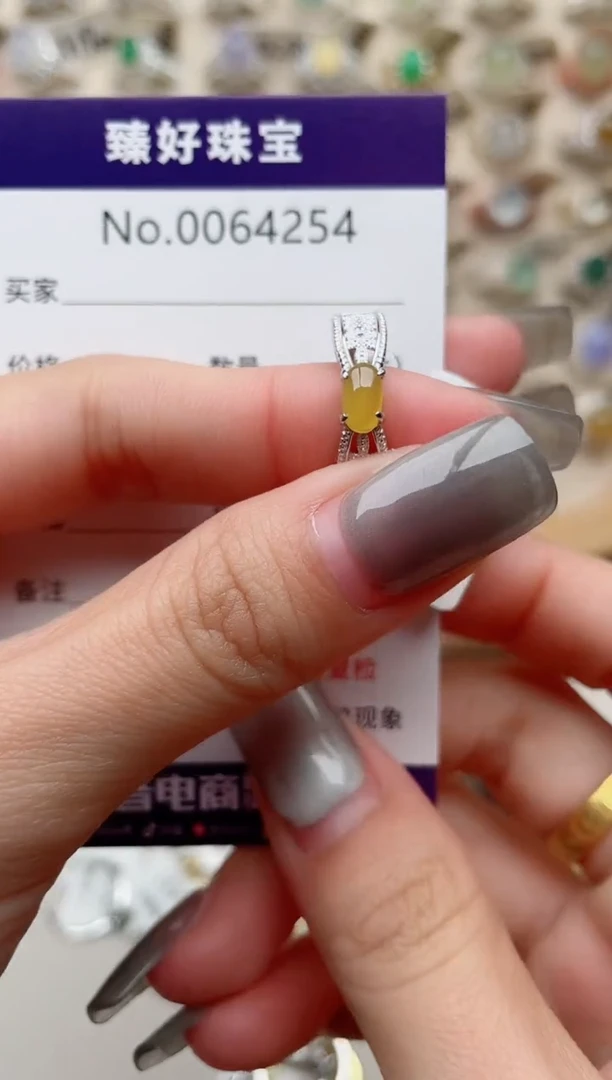 【闪购商品】翡翠戒指银S925镶嵌.......