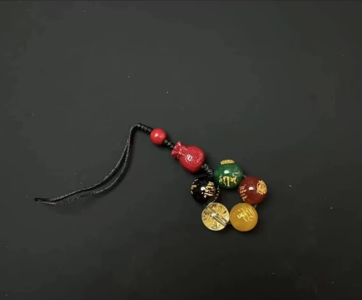 聚五路 纳八方摆件
